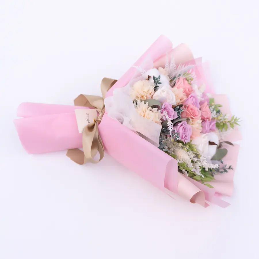 Pastel 花束のラッピングとデザイン